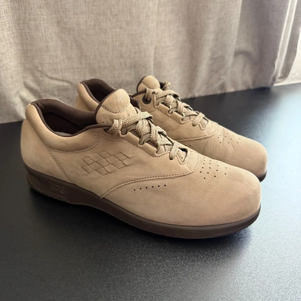 SAS Tripad Comfort‎ Walking Shoes Women's US 7.5N Beige Lace-Up Casual Active